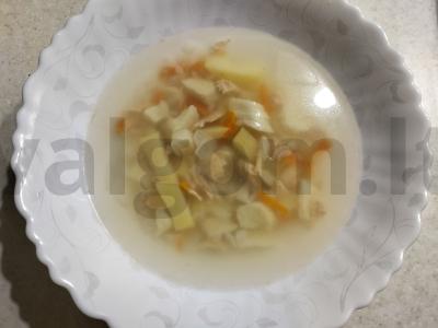 Žuvies sriuba su kukuliais pagrindine nuotrauka