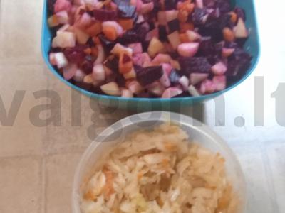 Greitas vinigretas su raugintais kopūstais Žingsnis 6