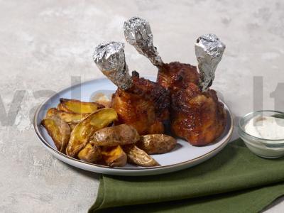 Vištienos blauzdelės medaus-garstyčių glazūroje pagrindine nuotrauka