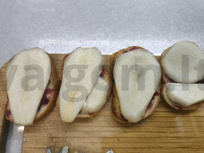 Sumuštiniai su spanguolių uogiene ir mėlynuoju sūriu Žingsnis 5