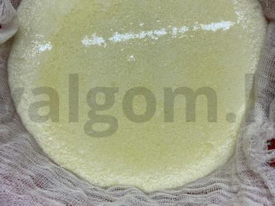 Švelnus varškė iš pieno Žingsnis 4