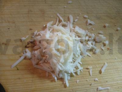 Makaronai su lengvu sūriu ir žolelėmis Žingsnis 4