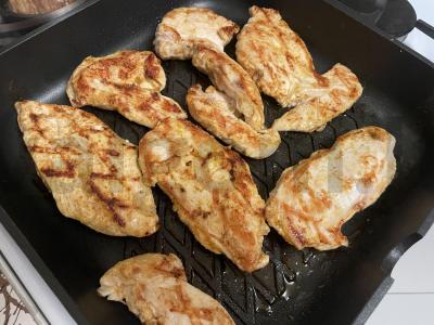 Ritinys lavaše su sultingu mėsa ir daržovėmis Žingsnis 3