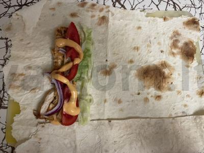 Ritinys lavaše su sultingu mėsa ir daržovėmis Žingsnis 5