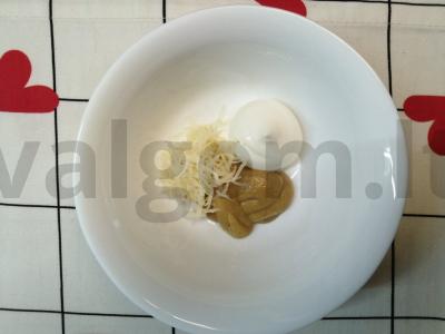 Vištienos šlaunelės po sūrio-garstyčių apvalkalu Žingsnis 5