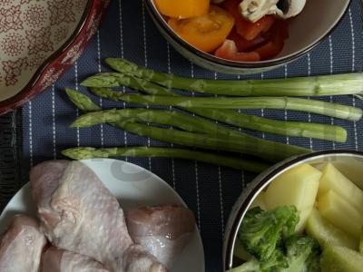 Vištiena orkaitėje su daržovėmis Žingsnis 1