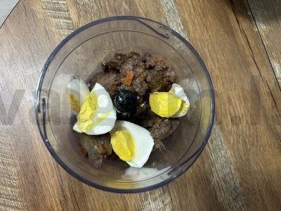 Vištienos kepenėlių paštetas su kiaušiniu Žingsnis 5