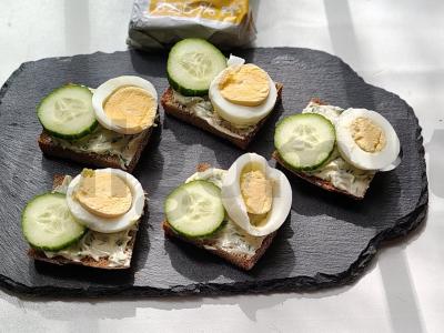 Kanapės su silkėmis ir garstyčiomis Žingsnis 7