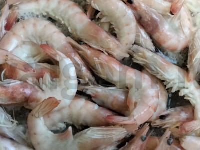 Lengvas jūros gėrybių salotas Žingsnis 1