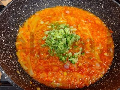 Kopūstų su faršu ir ryžiais receptas Žingsnis 10