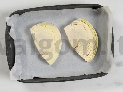 Kopūstų steikai su česnaku Žingsnis 2