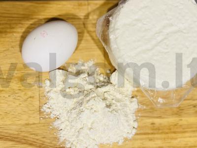 Varškėčiai pusryčiams arba užkandžiams Žingsnis 1