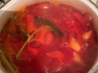 Sultingas boršas be mėsos pagrindine nuotrauka