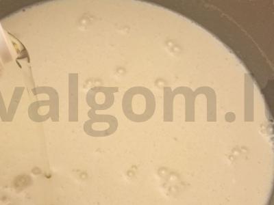 Beigluteniai blynai iš dviejų rūšių miltų Žingsnis 6