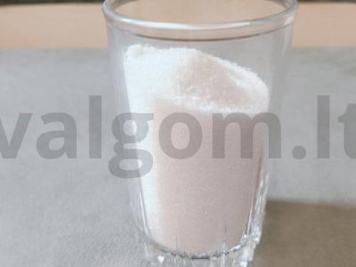 Bavarijos pyragas su migdolų drožlėmis Žingsnis 2