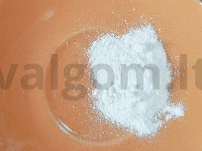 Bavarijos pyragas su migdolų drožlėmis Žingsnis 3