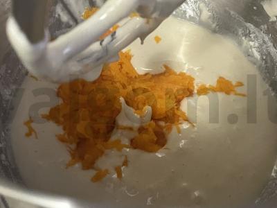 Moliūgų pyragas su kremu Žingsnis 3