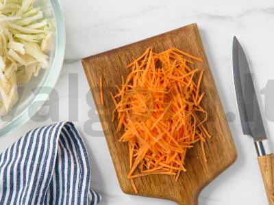 Marinuotas salotas „Volžskis“ su kopūstais Žingsnis 2