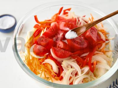 Marinuotas salotas „Volžskis“ su kopūstais Žingsnis 5