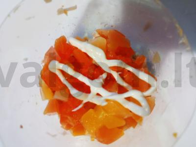 Mini vištienos, konservuotų papajų ir čuki salotas Žingsnis 2