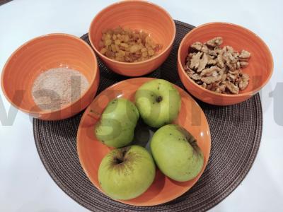 Sluoksniuotos tešlos štrudelis Žingsnis 1