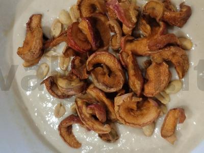 Skaniausias vegetariškas pyragas su riešutais ir obuoliais Žingsnis 3