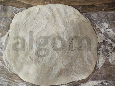 Namų osėtinų pyragas su mėsos faršu Žingsnis 5