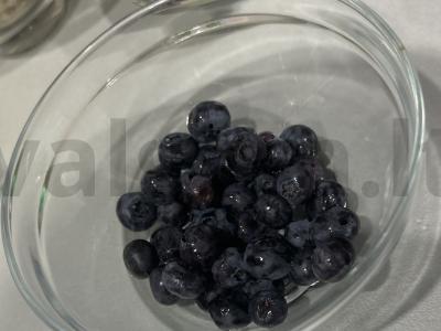 Žalioji arbata su mėlynėmis Žingsnis 3