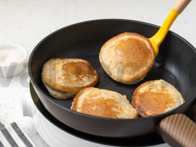 Bananų blynai su kefyru Žingsnis 5