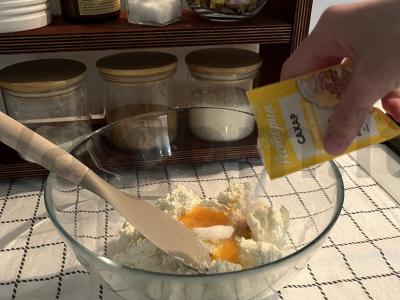 Vaniliniai varškėčiai „Širdelės“ Žingsnis 4