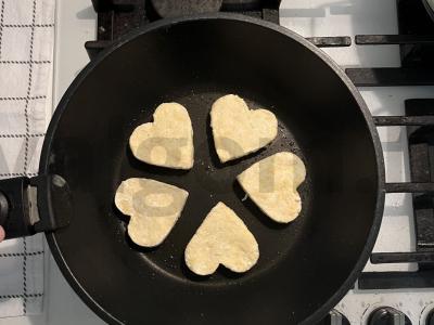 Vaniliniai varškėčiai „Širdelės“ Žingsnis 10