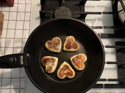 Vaniliniai varškėčiai „Širdelės“ Žingsnis 11