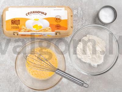 Kepta žuvis miltų apvalkale Žingsnis 1