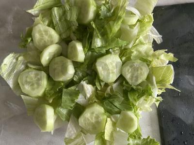 Salotas „Medžiotojų pieva“ su feta Žingsnis 2