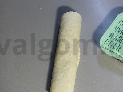 Rulonai su tunu, kukurūzais ir chuka jūros dumbliais Žingsnis 7