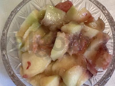 Vaisių salotas su vanile Žingsnis 1