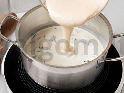 Šokoladiniai ledai su šokolado drožlėmis Žingsnis 4