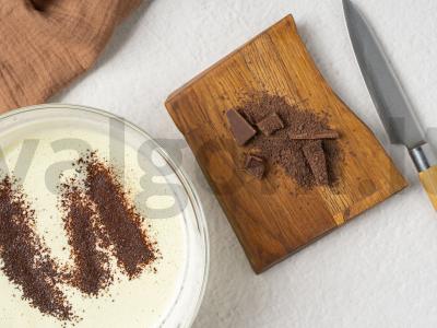 Šokoladiniai ledai su šokolado drožlėmis Žingsnis 7