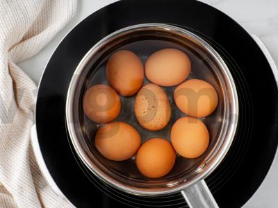 Salotas „Kalėdų Senelio kepurė“ su dešra Žingsnis 2