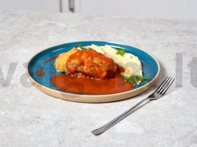 Garinti kotletai lėtoje viryklėje pagrindine nuotrauka