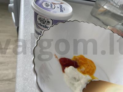 Salotas „Jūros grožis“ su krevetėmis Žingsnis 4