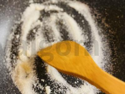 Greitas tortas be kepimo Žingsnis 2