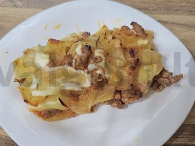 Mini lasagna su faršu ir daržovėmis pagrindine nuotrauka