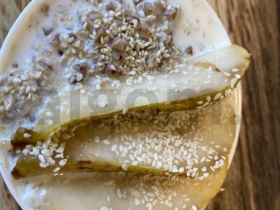 Grikių košė su kriauše, sezamo sėklomis ir medumi Žingsnis 5