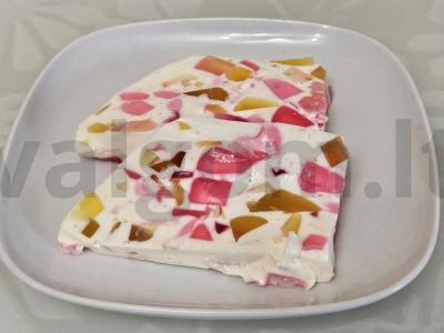 Želė tortas „Suskaldytas stiklas“ pagrindine nuotrauka