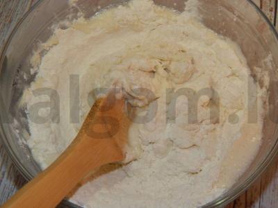 Beigluteniniai sausainiai Žingsnis 1