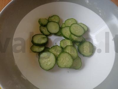 Salotas su kepta kiauliena ir rukola Žingsnis 3