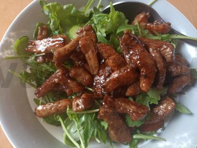 Salotas su kepta kiauliena ir rukola Žingsnis 6