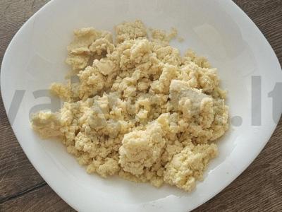 Citrinų-apelsinų trintas pyragas Žingsnis 3