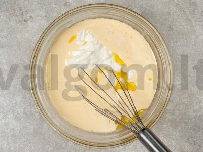 Abrikosų ir riešutų pyragas Žingsnis 3